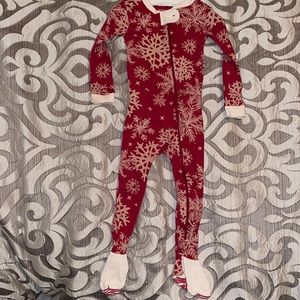 Burt’s Bees Baby Christmas pajamas 12months.